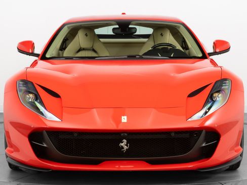 Certified 2018 Ferrari 812 Superfast image 11