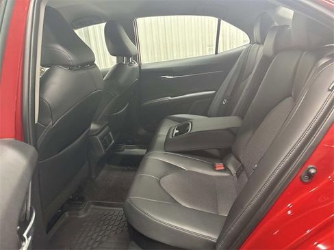 Used 2023 Toyota Camry XLE image 24