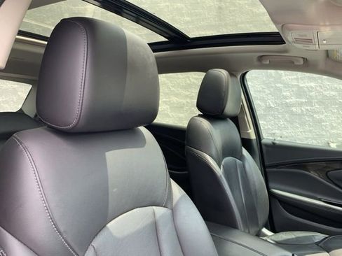 Used 2019 Buick Envision Essence image 44