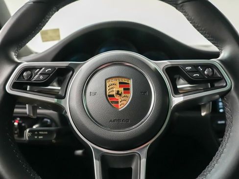 Certified 2021 Porsche Macan S image 27