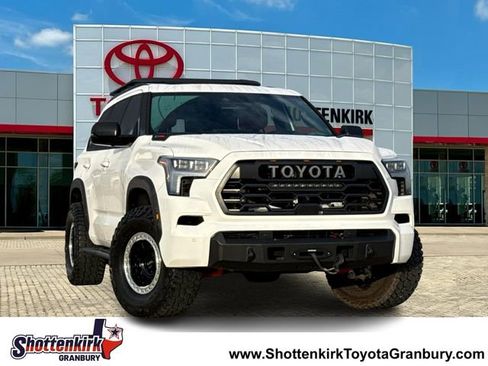 Used 2025 Toyota Sequoia TRD Pro AWD/4WD image 1