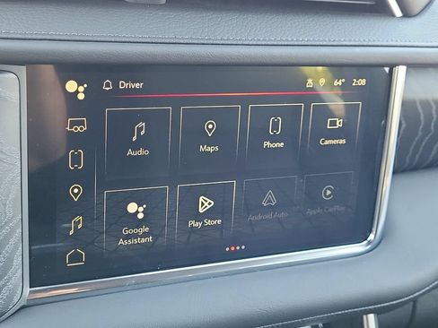 Used 2024 GMC Yukon Denali w/ Advanced Technology Package AWD/4WD image 29
