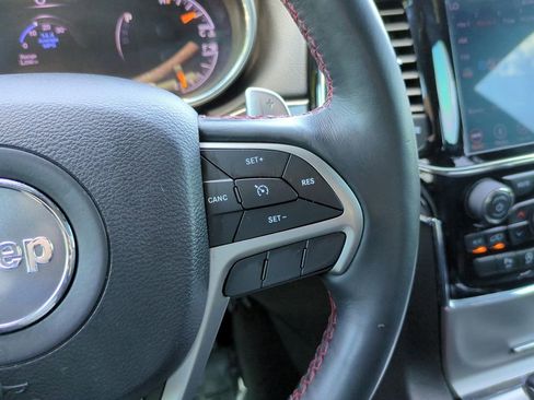 Used 2019 Jeep Grand Cherokee Trailhawk AWD/4WD image 23
