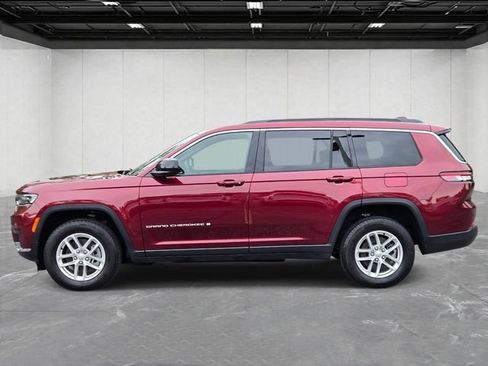 Used 2024 Jeep Grand Cherokee L Laredo w/ Luxury Tech Group I AWD/4WD image 2