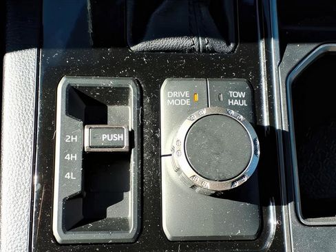 Used 2023 Toyota Tundra SR5 image 21