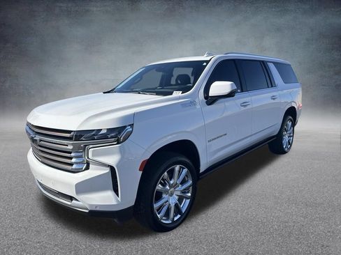 Used 2023 Chevrolet Suburban High Country AWD/4WD image 8