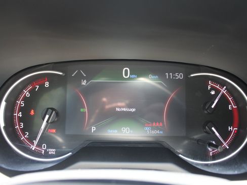 Used 2024 Toyota RAV4 LE AWD/4WD image 27