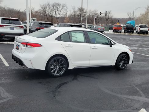 New 2026 Toyota Corolla SE image 5