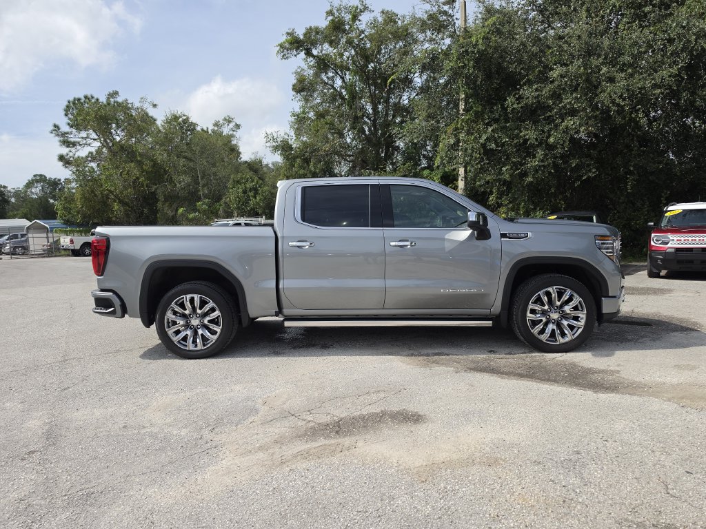 Used 2026 GMC Sierra 1500 Denali w/ Denali Reserve Package AWD/4WD image 3