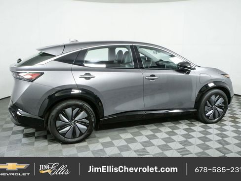 Used 2023 Nissan Ariya FWD image 2
