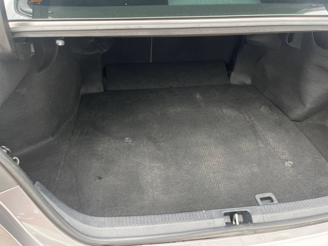 Used 2021 Toyota Camry XSE FWD image 35