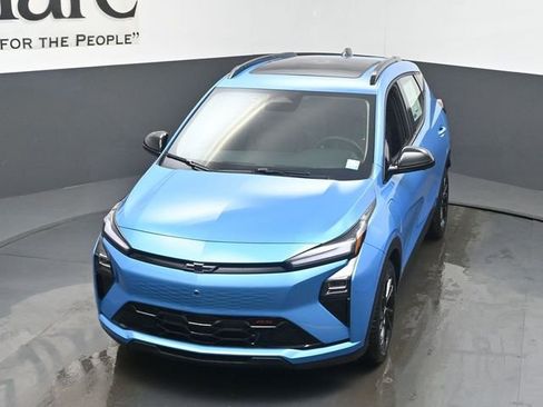 New 2027 Chevrolet Bolt RS w/ Technology Package FWD image 24