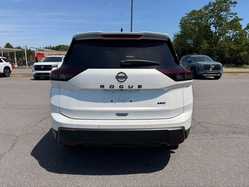 New 2026 Nissan Rogue Dark Armor AWD/4WD image 6