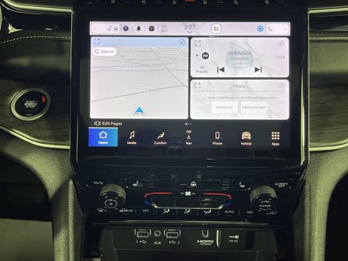 Used 2022 Jeep Grand Cherokee Limited 4xe image 23