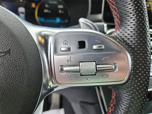 Used 2022 Mercedes-Benz GLC 43 AMG 4MATIC image 29