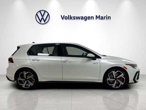 New 2026 Volkswagen GTI SE FWD image 6