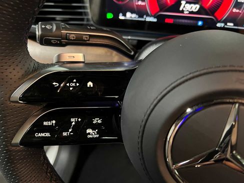 New 2026 Mercedes-Benz GLS 580 4MATIC image 29