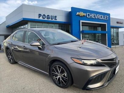 Used 2024 Toyota Camry SE