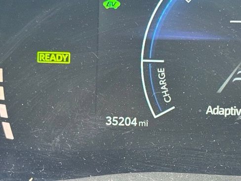 Used 2025 Toyota Camry LE FWD image 20