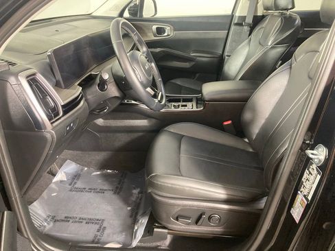 Certified 2024 Kia Sorento X-Line EX image 12
