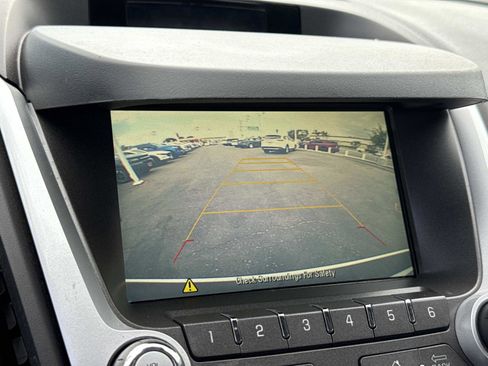 Used 2015 Chevrolet Equinox LTZ FWD image 18