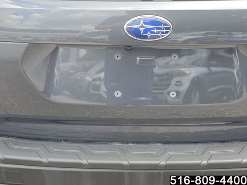 Used 2023 Subaru Forester Premium AWD/4WD image 41