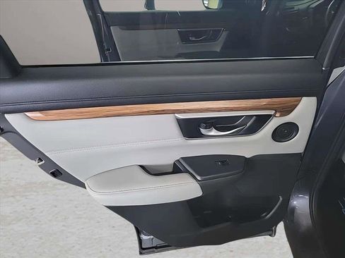 Used 2022 Honda CR-V Touring image 24