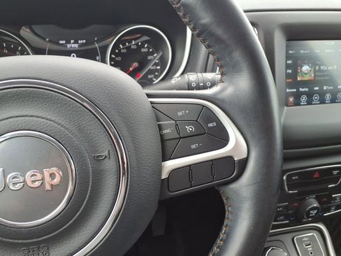 Used 2019 Jeep Compass Latitude w/ Cold Weather Group image 21