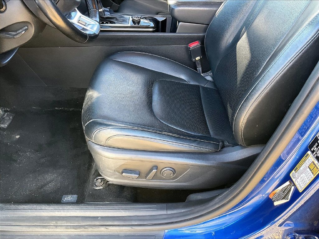 Used 2023 Kia Sportage EX AWD/4WD image 32