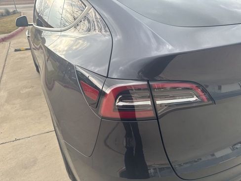 Used 2024 Tesla Model Y Long Range image 18