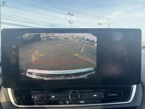 Certified 2023 Nissan Altima 2.5 SV w/ SV Premium Package image 12