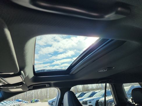 New 2026 Subaru Outback Premium image 14