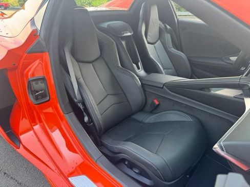 Used 2026 Chevrolet Corvette Z06 RWD image 17