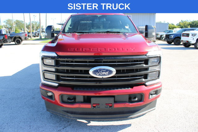 Used 2025 Ford F250 Platinum AWD/4WD image 2