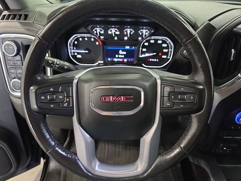 Used 2022 GMC Sierra 1500 SLT w/ SLT Premium Package AWD/4WD image 18