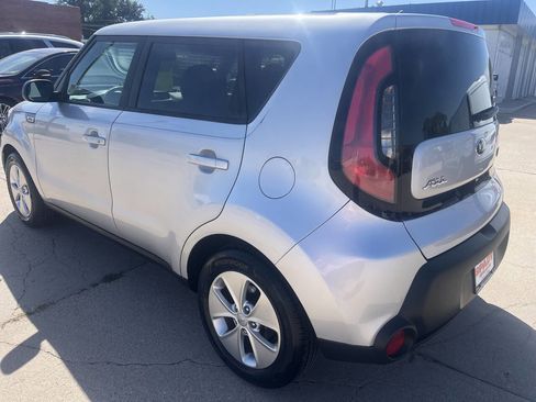Used 2015 Kia Soul image 7