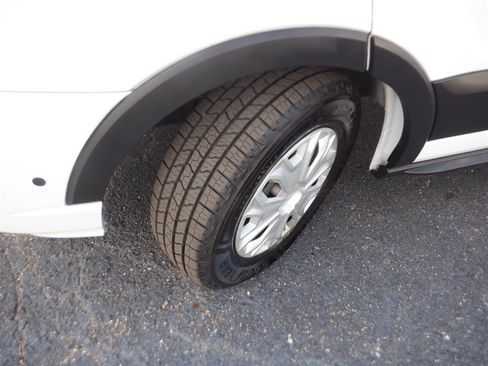 Used 2024 Ford Transit 350 XLT image 20