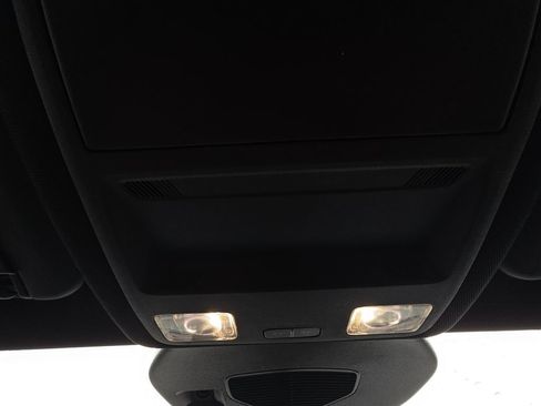 Used 2025 Ford Escape ST-Line Select AWD/4WD image 24
