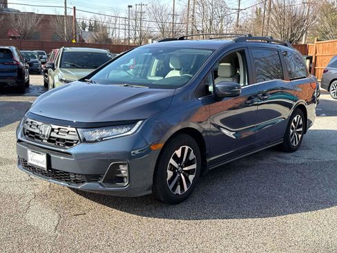 Certified 2025 Honda Odyssey EX-L image 23