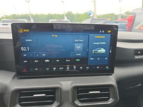 Used 2025 Ford Mustang Coupe RWD image 24
