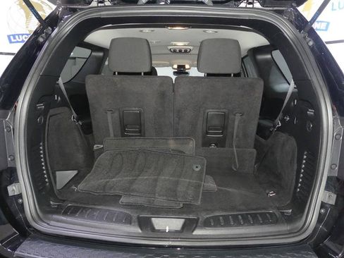 Used 2022 Dodge Durango SXT AWD/4WD image 9