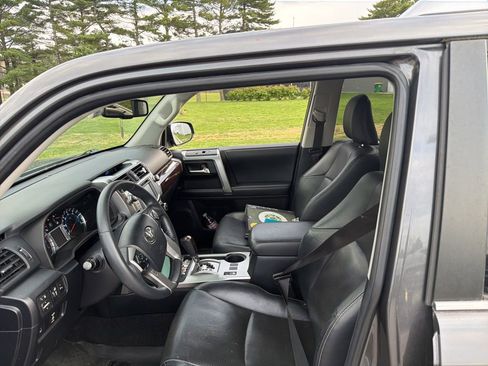 Used 2019 Toyota 4Runner Limited w/ Wilderness Package AWD/4WD image 8