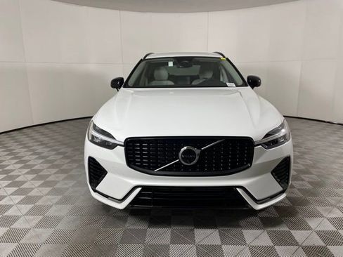 Certified 2024 Volvo XC60 T8 Plus w/ Protection Package AWD/4WD image 13