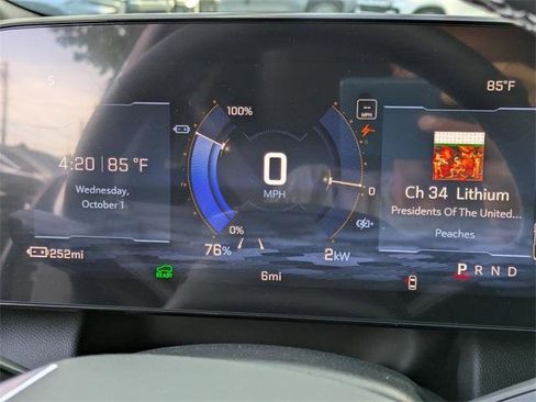 New 2026 Chevrolet Equinox EV LT image 14