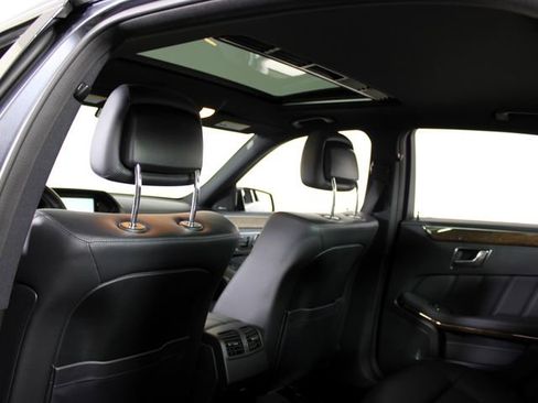 Used 2012 Mercedes-Benz E 350 4MATIC Sedan image 22