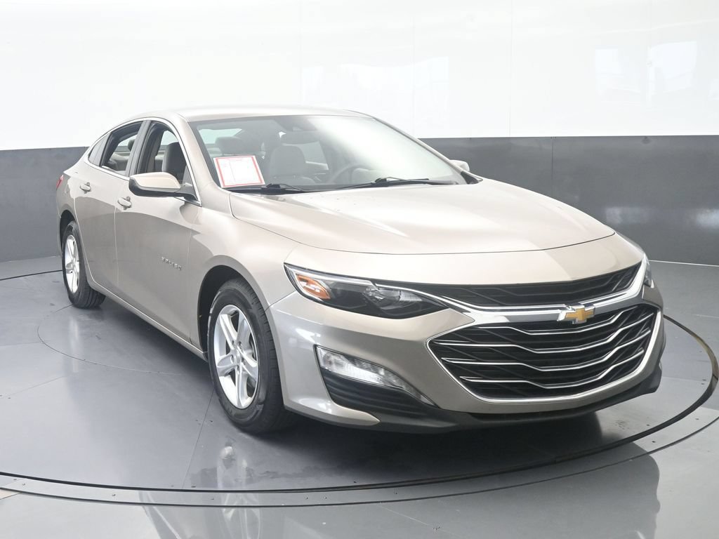 Used 2024 Chevrolet Malibu LT FWD image 9