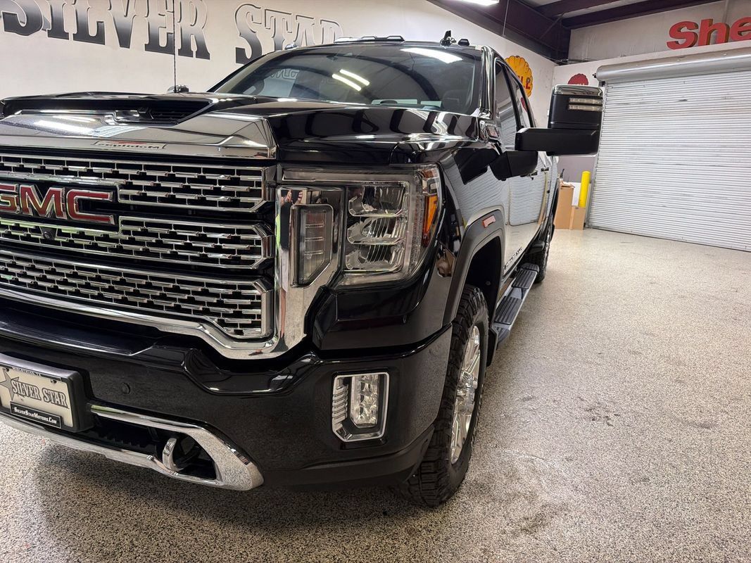 Used 2020 GMC Sierra 3500 Denali w/ Denali Ultimate Package AWD/4WD image 13