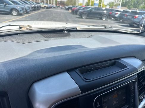Used 2014 RAM 2500 SLT AWD/4WD image 45