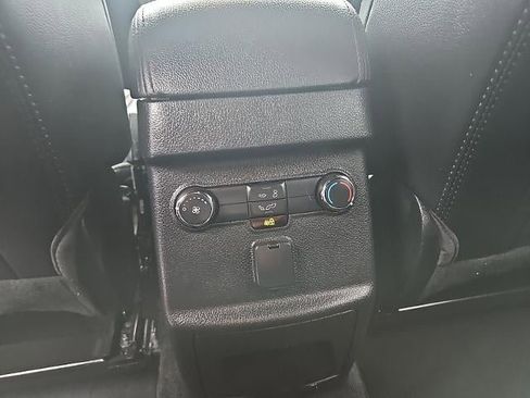 Used 2019 Ford Explorer XLT w/ Equipment Group 202A image 30