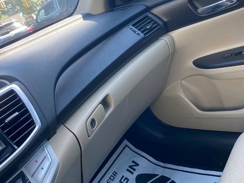 Used 2015 Honda Accord EX-L image 36